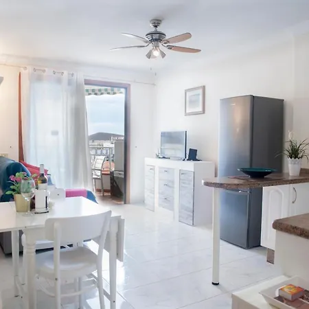 Апартаменты Diamantes Heated Pool *