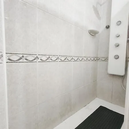 Diamantes Heated Pool Апартаменты Лос Кристианос