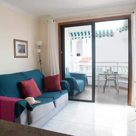 Diamantes Heated Pool Los Cristianos (Tenerife)